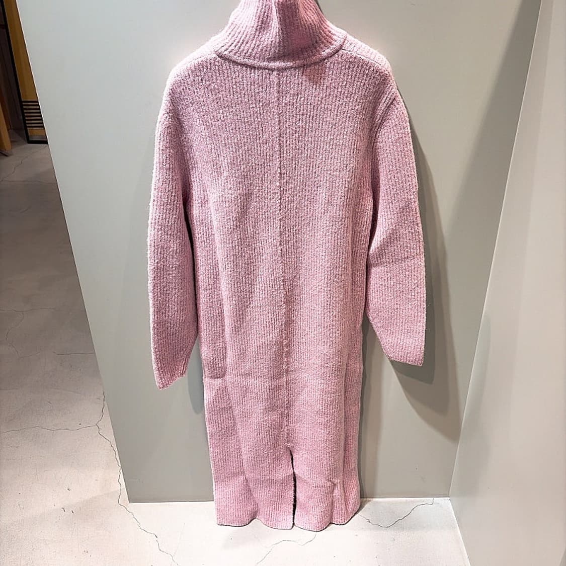 (정품/새상품) 폼더스토어 여성 연핑크 알파카 울 니트 드레스 상품이미지3