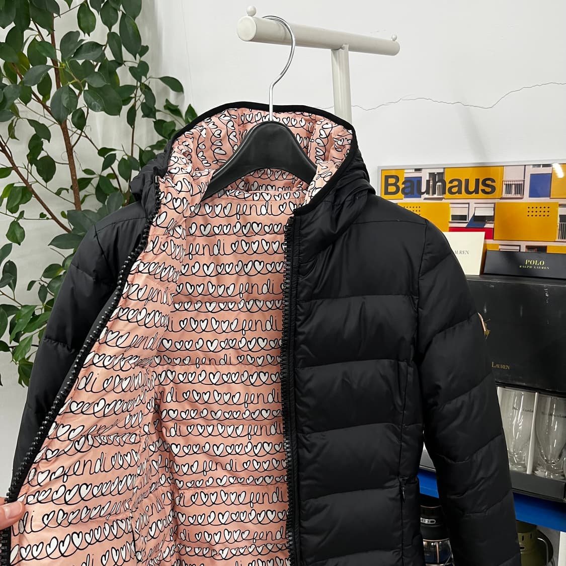 펜디 키즈 리버시블 다운 패딩점퍼 10y 상품이미지4