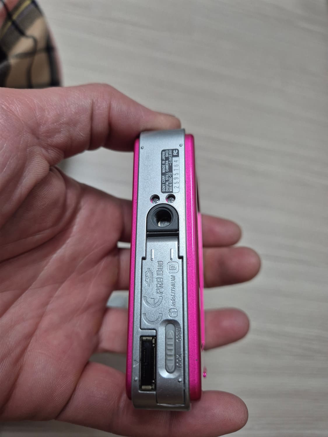 소니 사이버샷 핑크 디지털 카메라 DSC-T2 상품이미지3