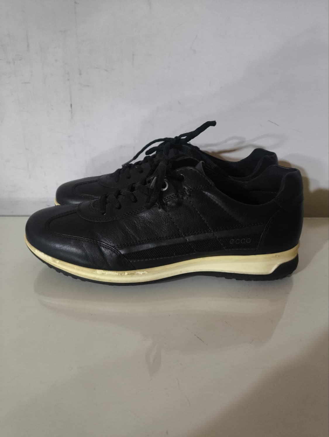 41 270mm 에코 스파이크리스 골프화 상품이미지1