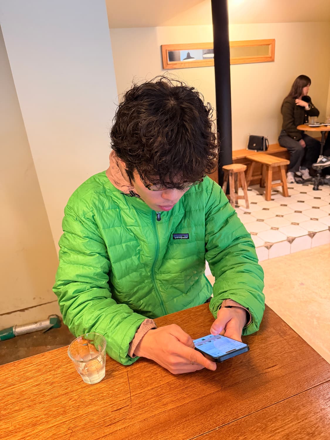 파타고니아 경량패딩  상품이미지2