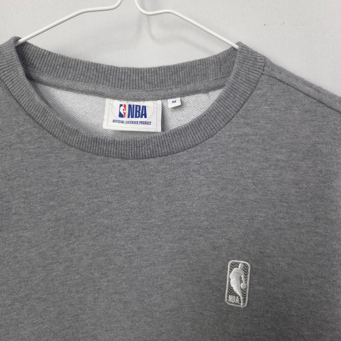 NBA 맨투맨 티셔츠 회색 M 상품이미지2