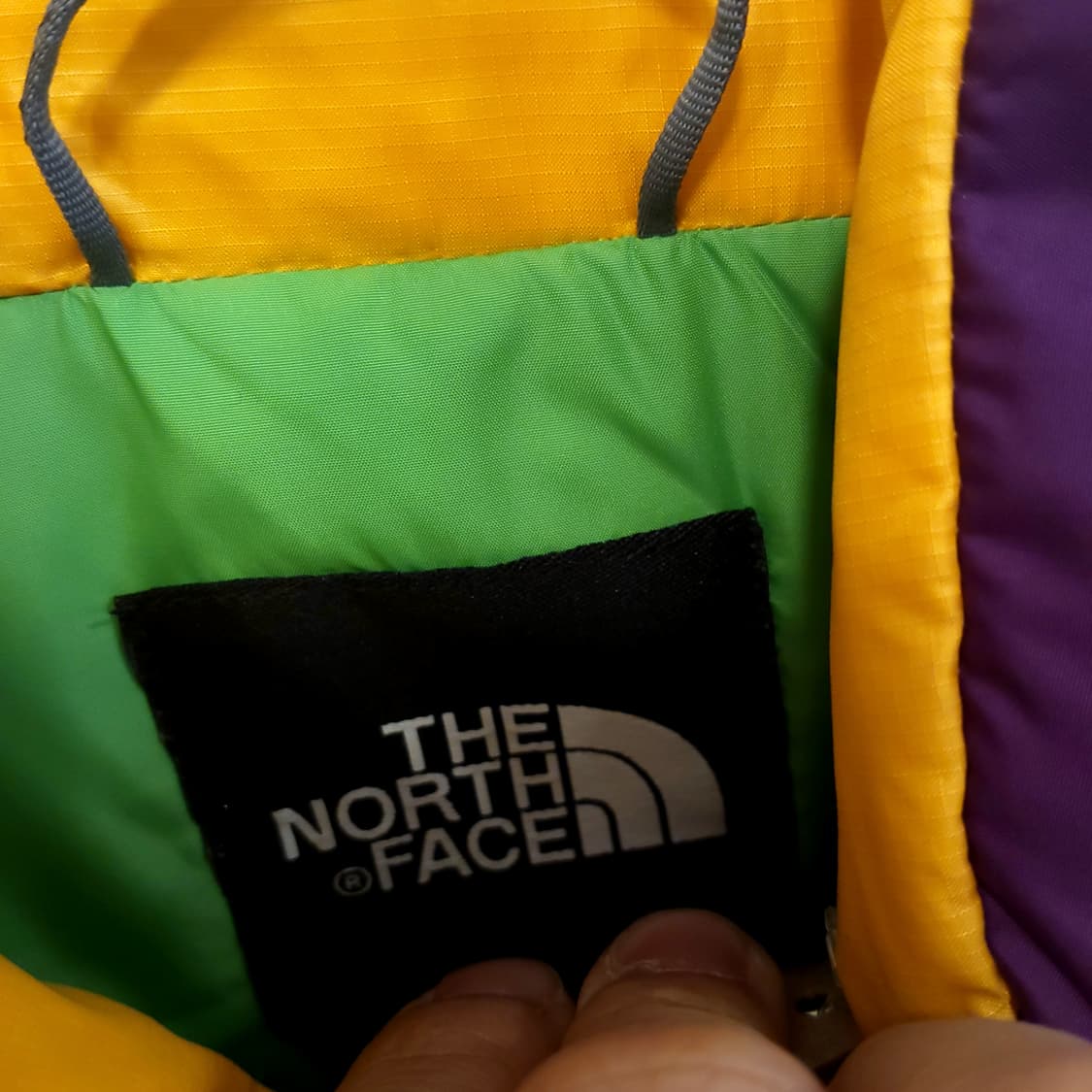 노스페이스 레트로 눕시 패딩 상품이미지3