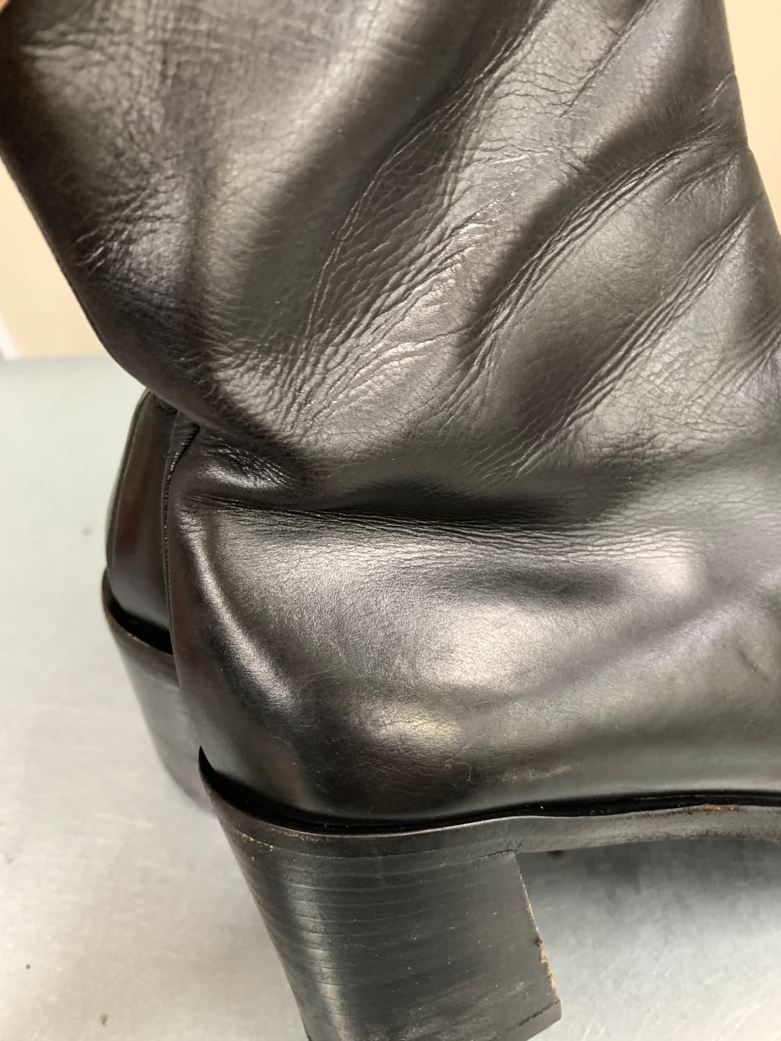 구찌 앵클 레더 지퍼 부츠 블랙 7.5(255) 상품이미지6