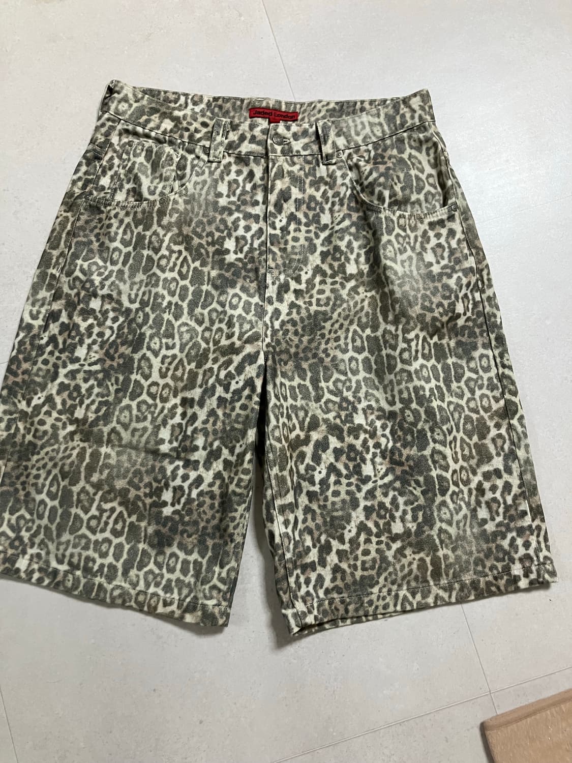 제이디드 런던 버뮤다 팬츠 상품이미지1