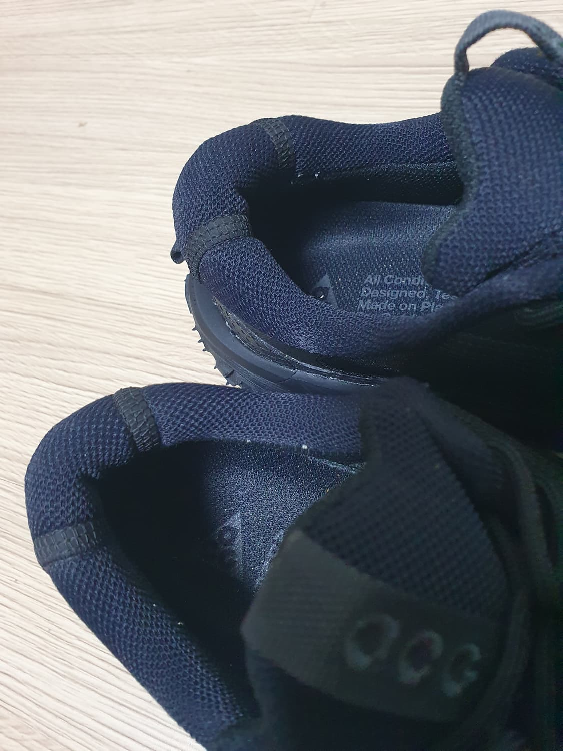 나이키 마운틴플라이2 로우 블랙 265 상품이미지9