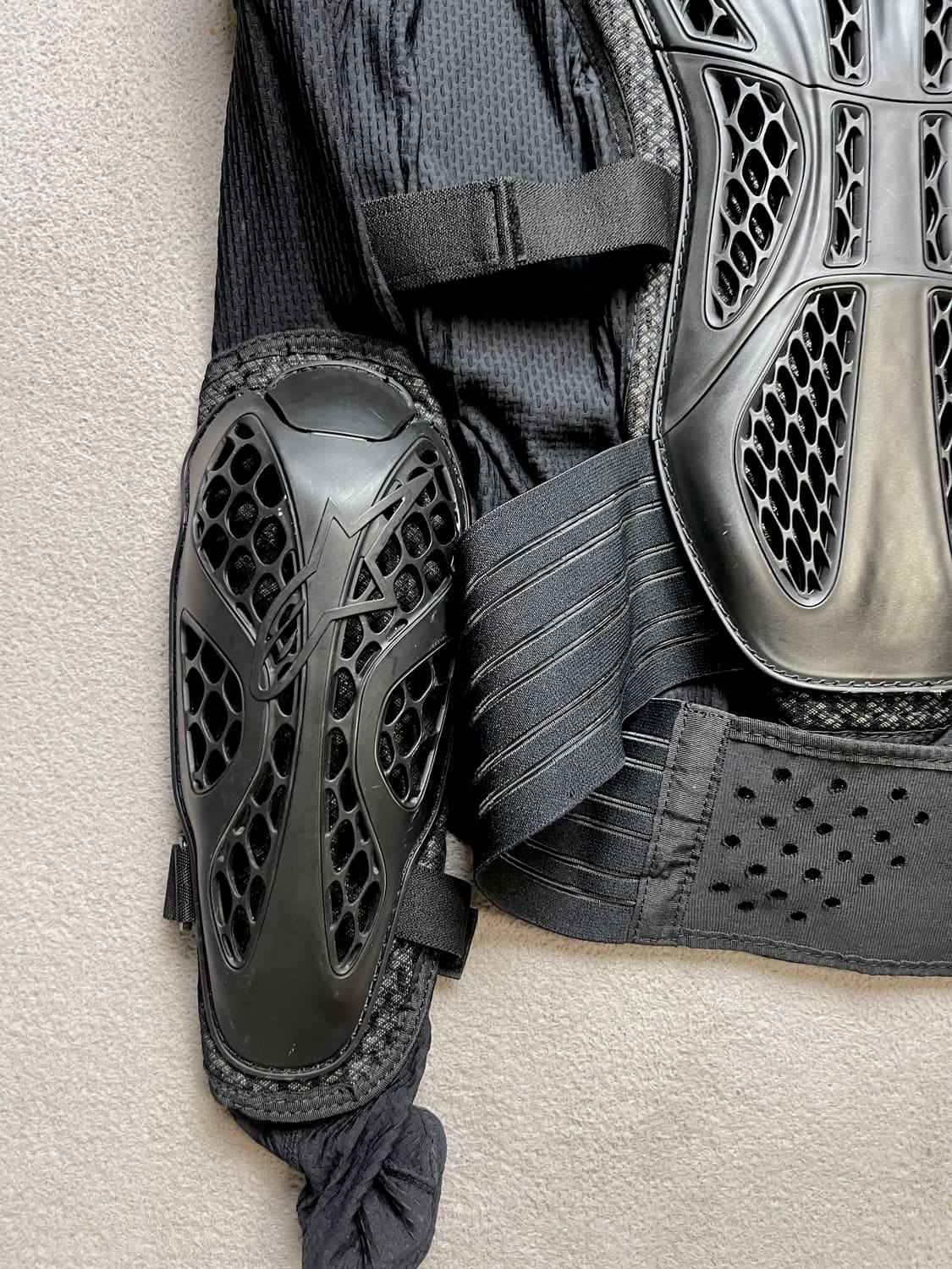 [L] 알파인스타 Bionic Action V2 보호대 상품이미지10