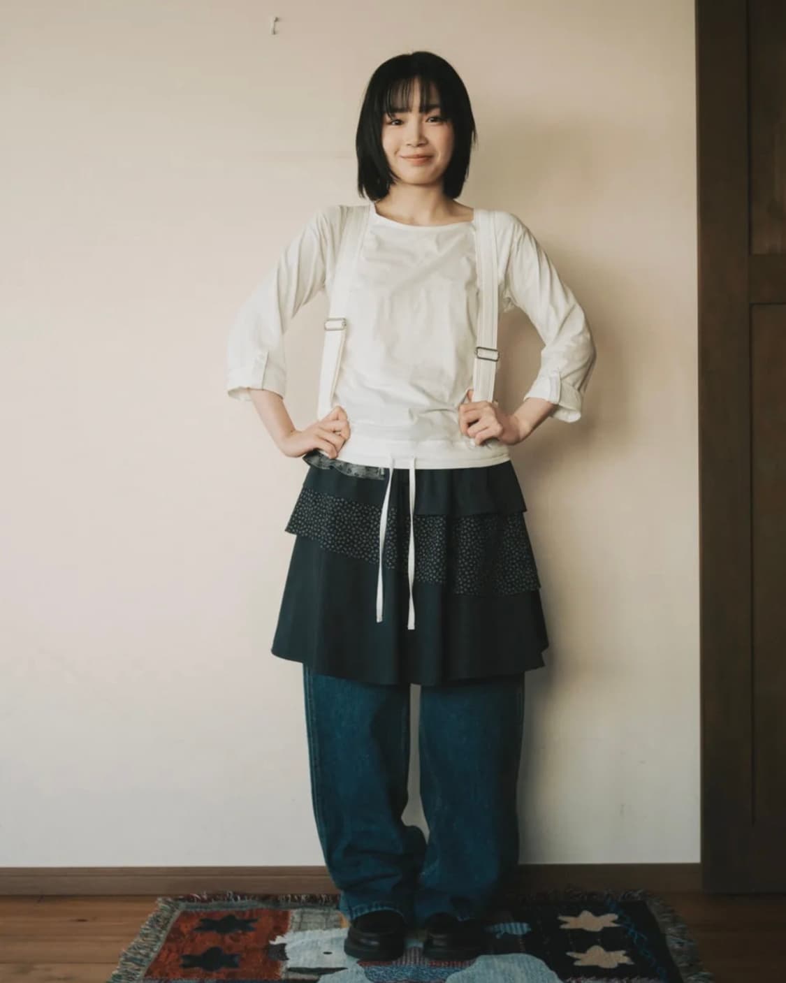 오헤시오 ROLL-UP DOT LABEL TEE, IVORY 상품이미지2