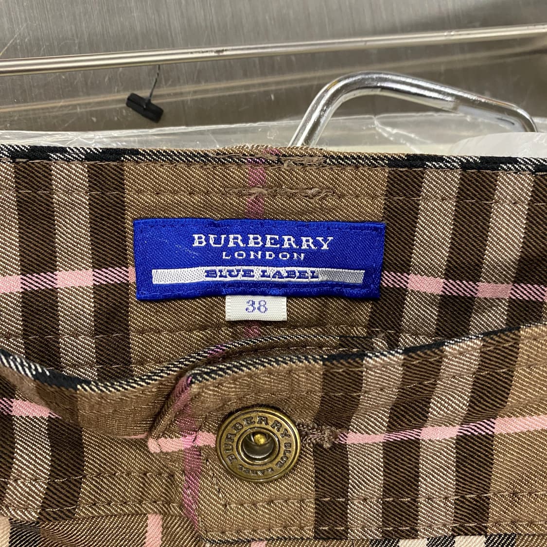 Burberry 카프리팬츠  상품이미지3
