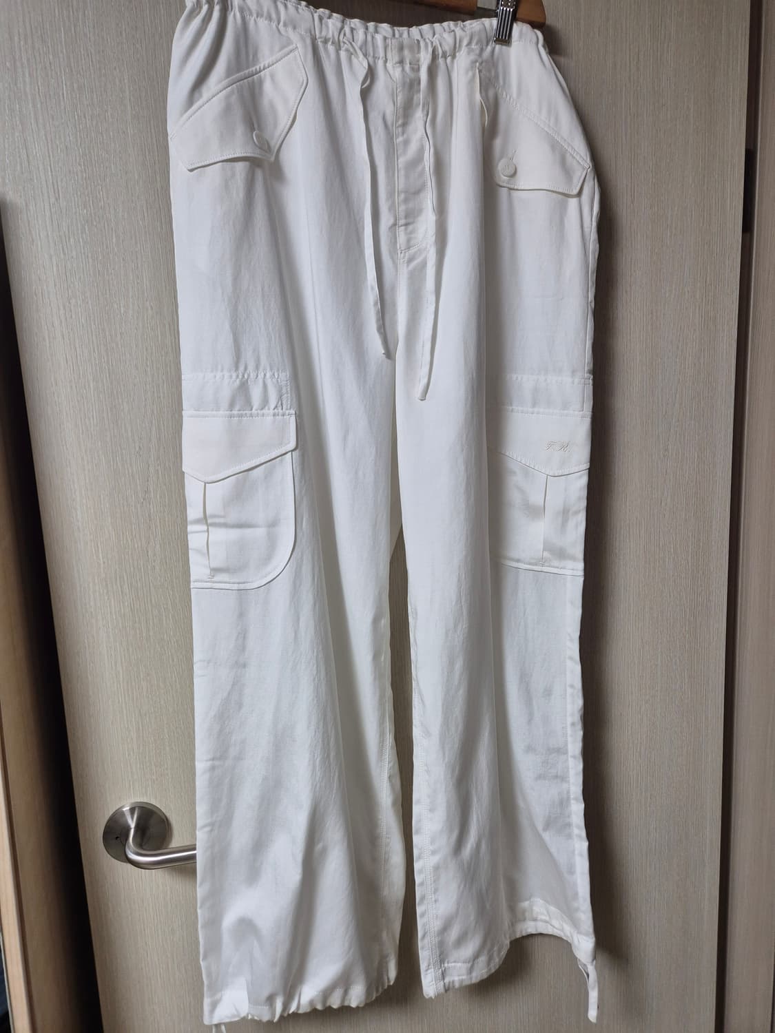  FARVEN  파르벵 포터 스트링 카고 팬츠 아이보리 상품이미지3