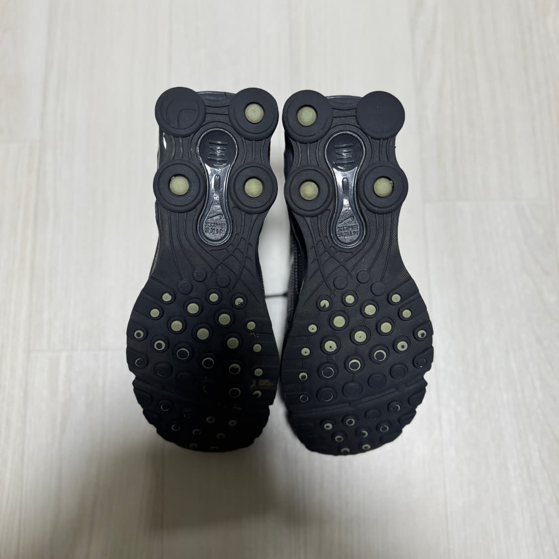 나이키 샥스 라이드2 아이언그레이 앤트러사이트 240 상품이미지5