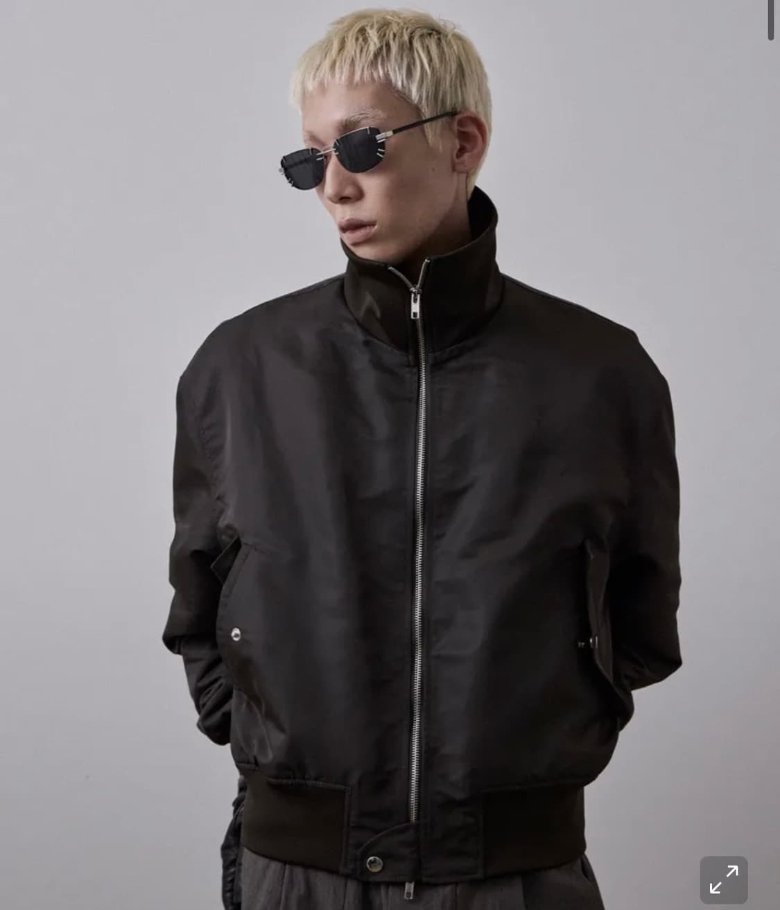 르아브 크롭 플라이트 ma-1. L 상품이미지1