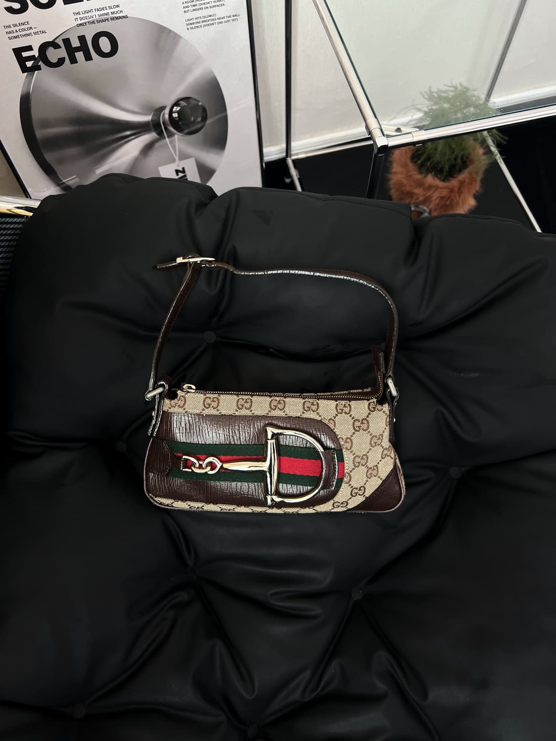 구찌 모노그램 해슬러 포쉐트 상품이미지2