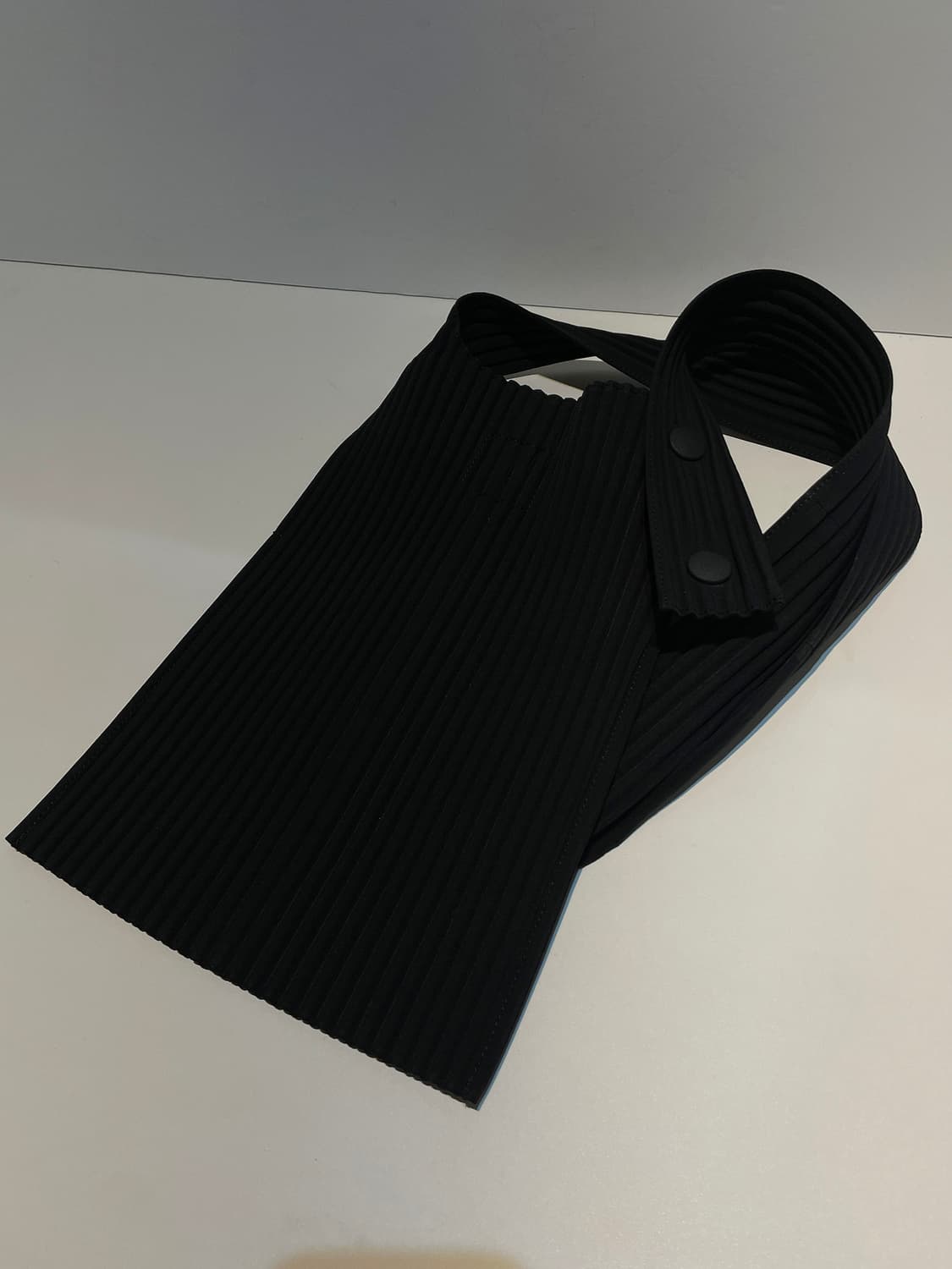 플리츠플리츠 이세이미야케 크로스백 A1552 상품이미지3