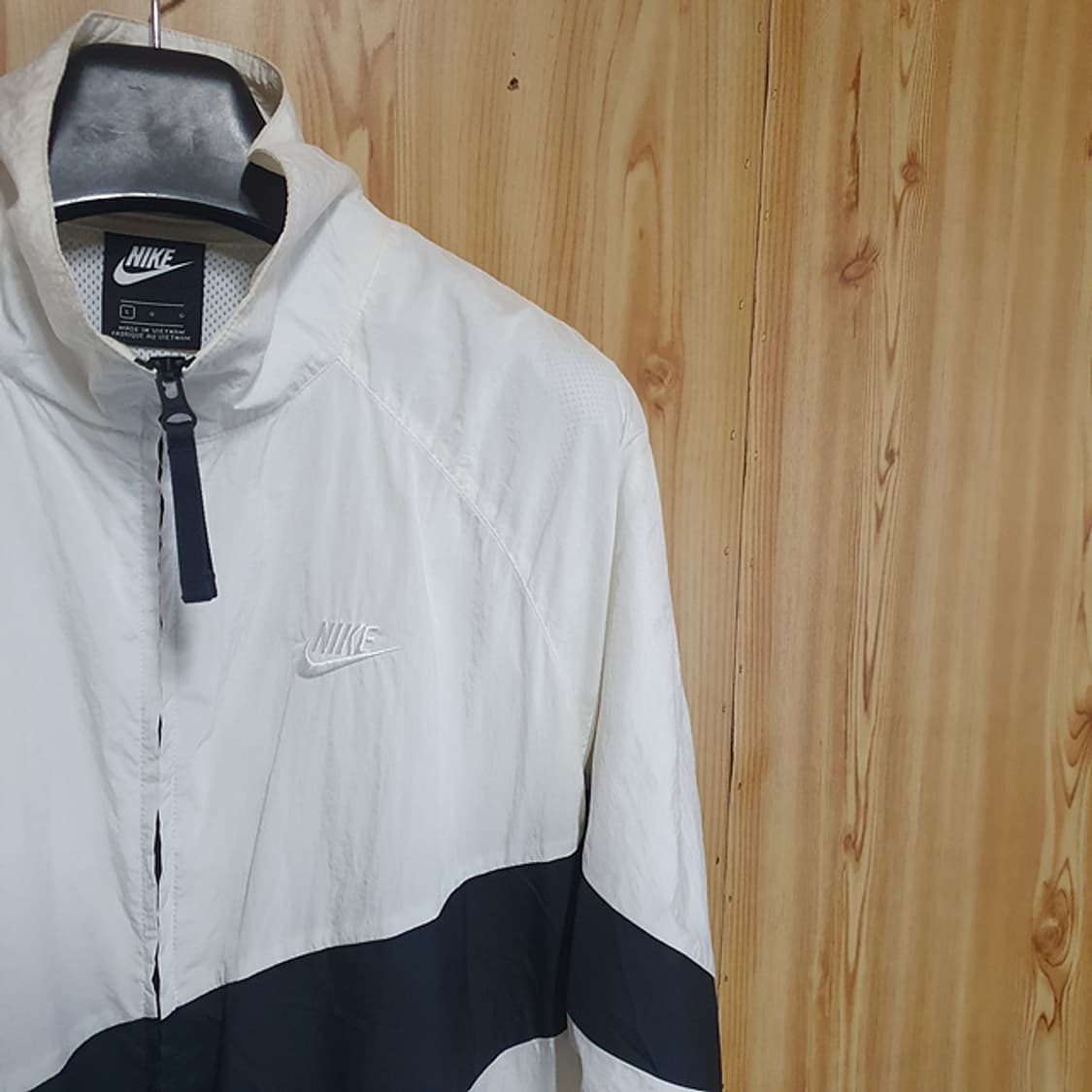 나이키 바람막이100 상품이미지2