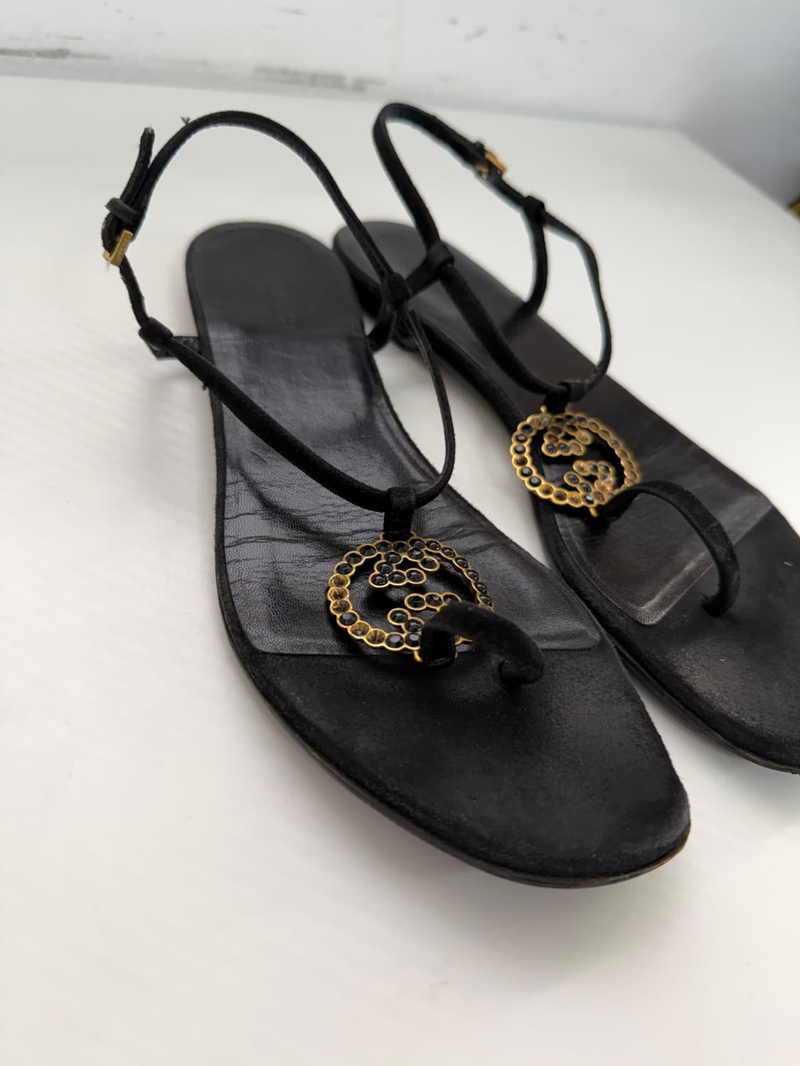 정품) 구찌 블랙 GG 로고 쪼리 샌들 37 상품이미지3