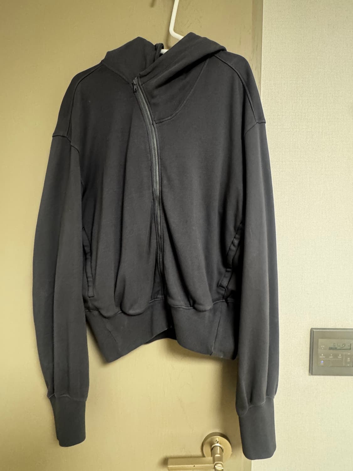 누마레 EE 차콜 후드집업 Xl 상품이미지2