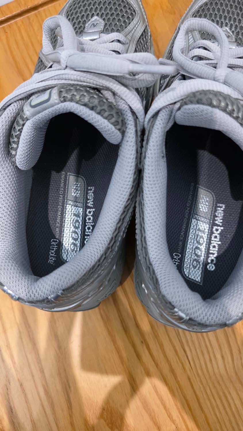 [235] 뉴발란스 1906 하버 그레이 실버 메탈릭 상품이미지3