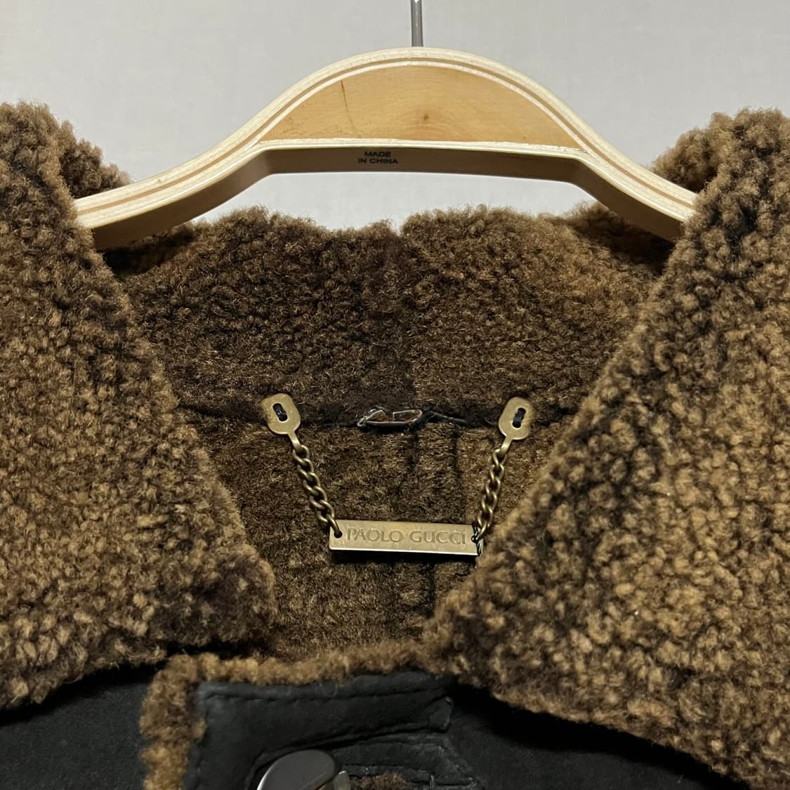 파올로구찌 양가죽 무스탕 코트 상품이미지3