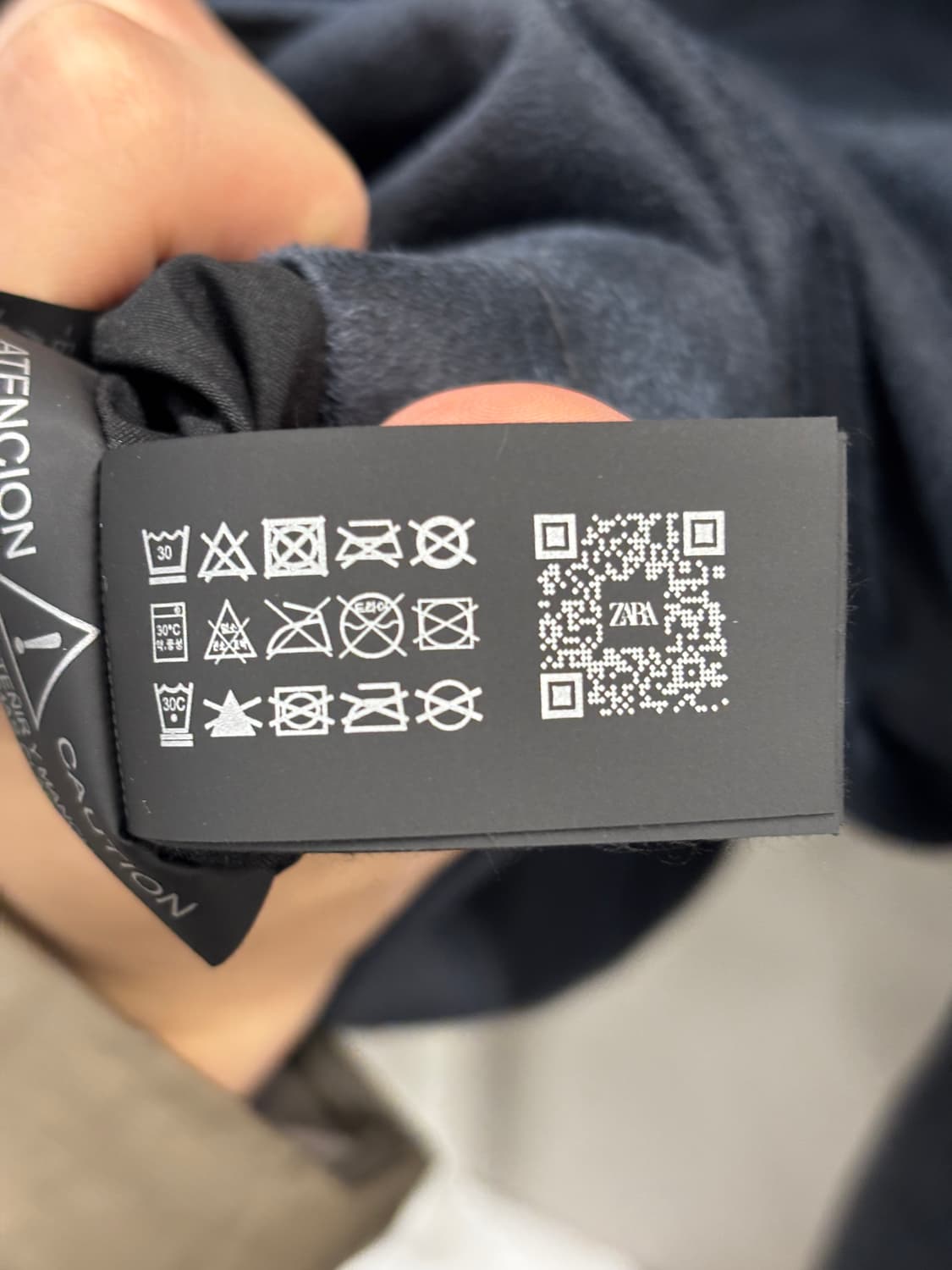 ZARA 왁싱 이펙트 점퍼 네이비  상품이미지7