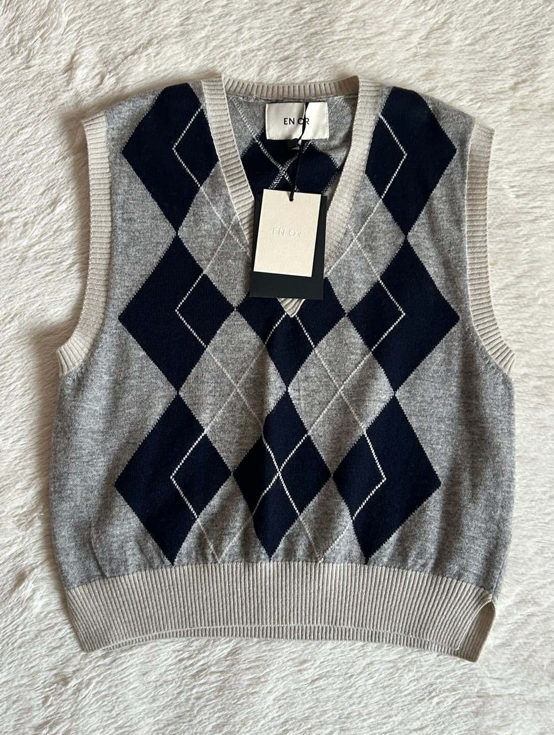 택O) [s] 엔오르 아가일 패턴 베스트 그레이 상품이미지7