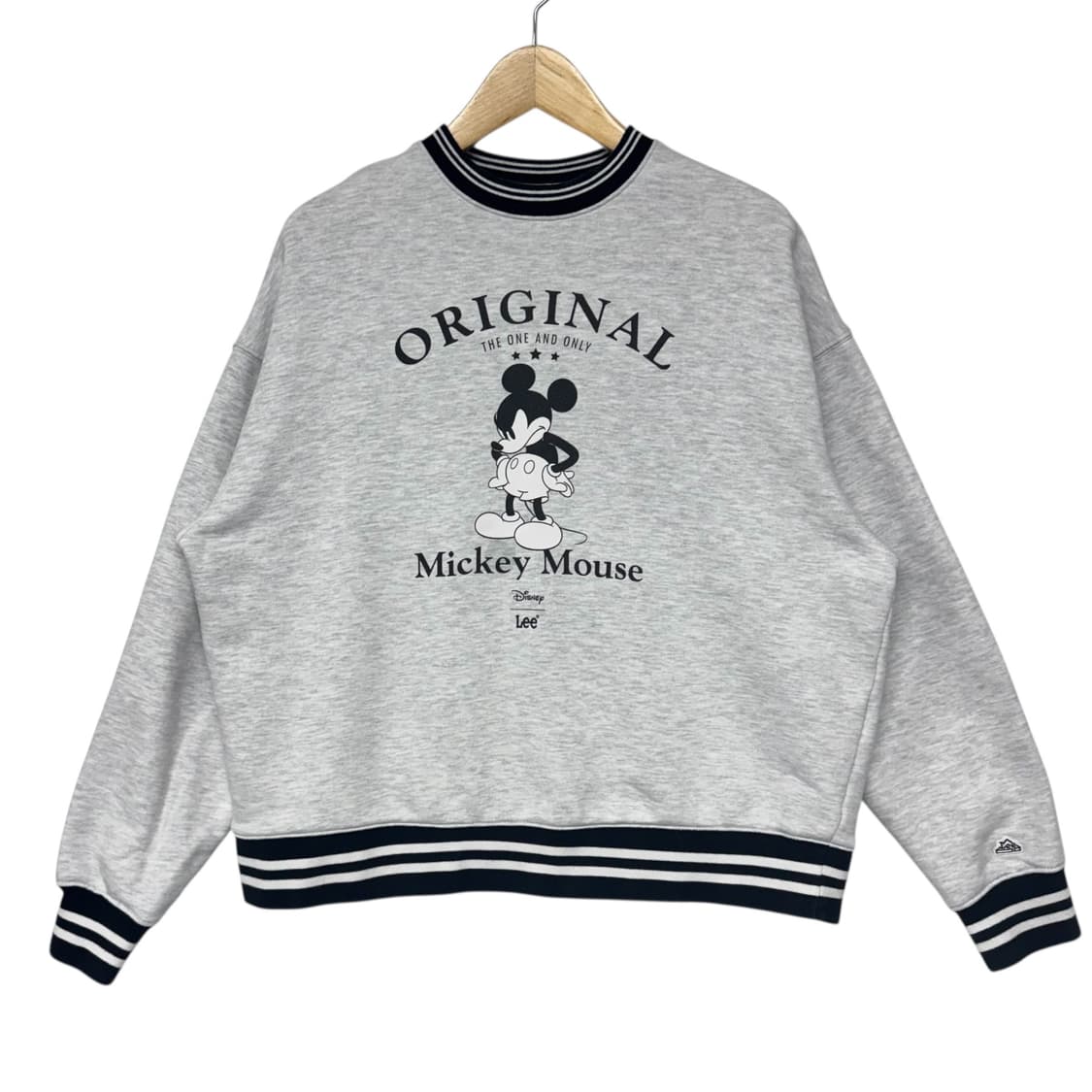 디즈니 X LEE 미키마우스 맨투맨 상품이미지1