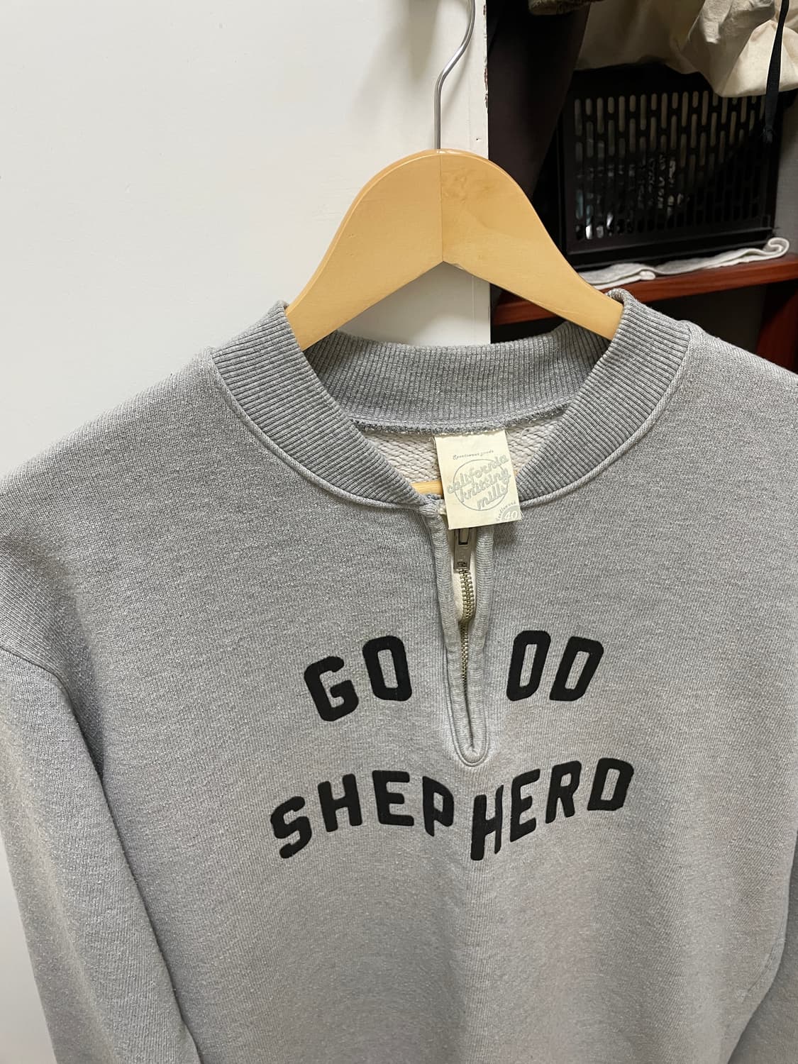 캘리포니아니팅밀스 셰퍼드 맨투맨 상품이미지2