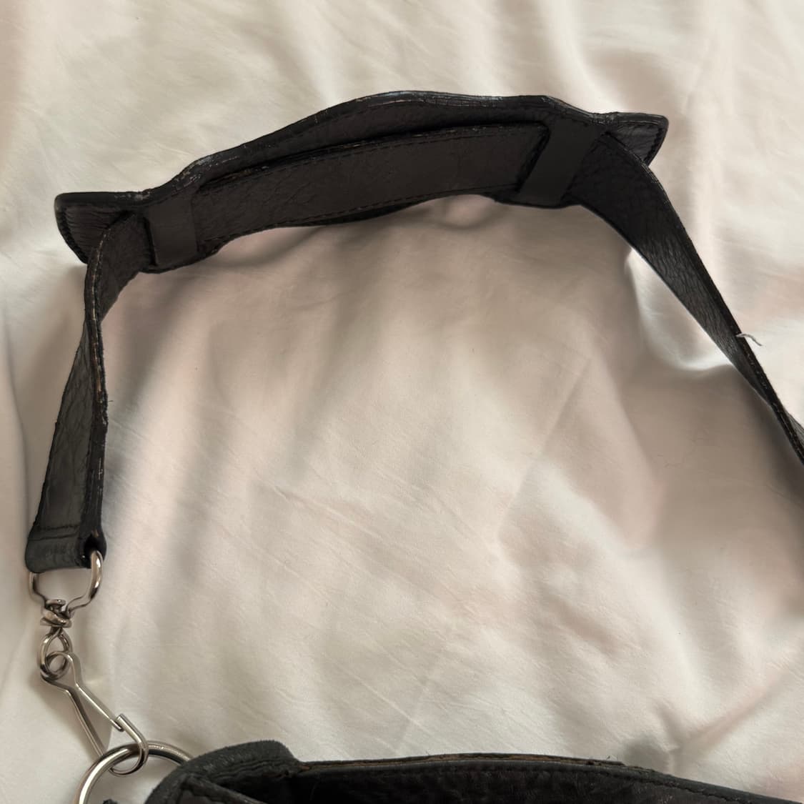 발렌시아가 모터백 블랙 미디움 상품이미지3