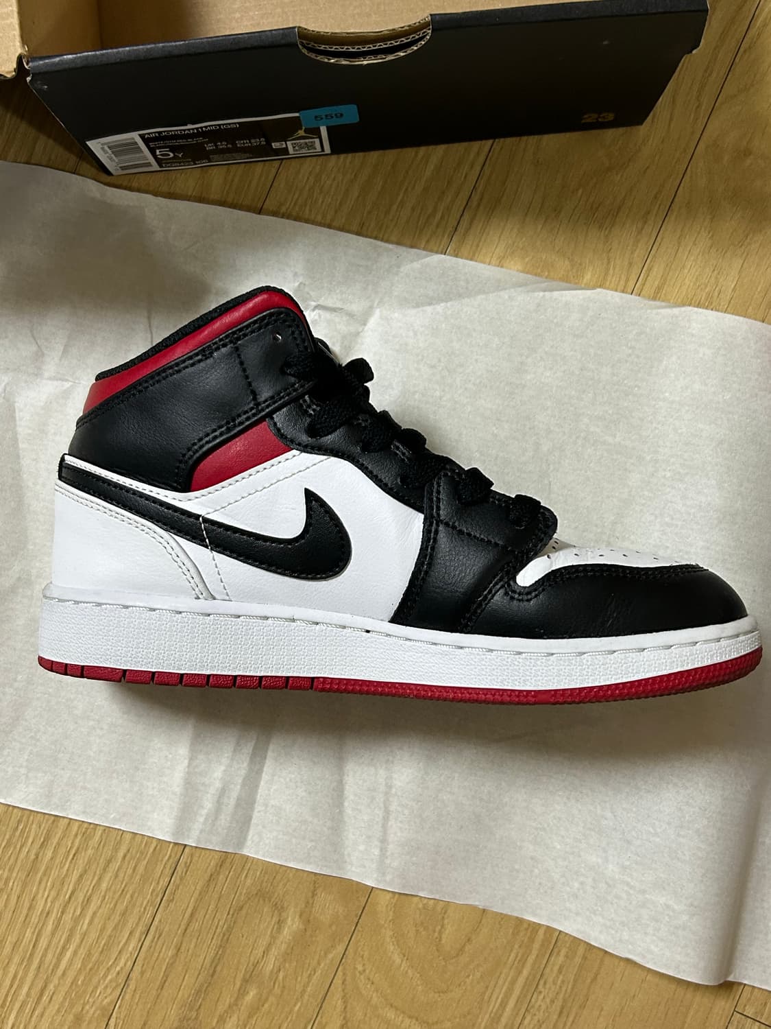 나이키 에어 조던(AIR JORDAN 1 MID-GS) 상품이미지7