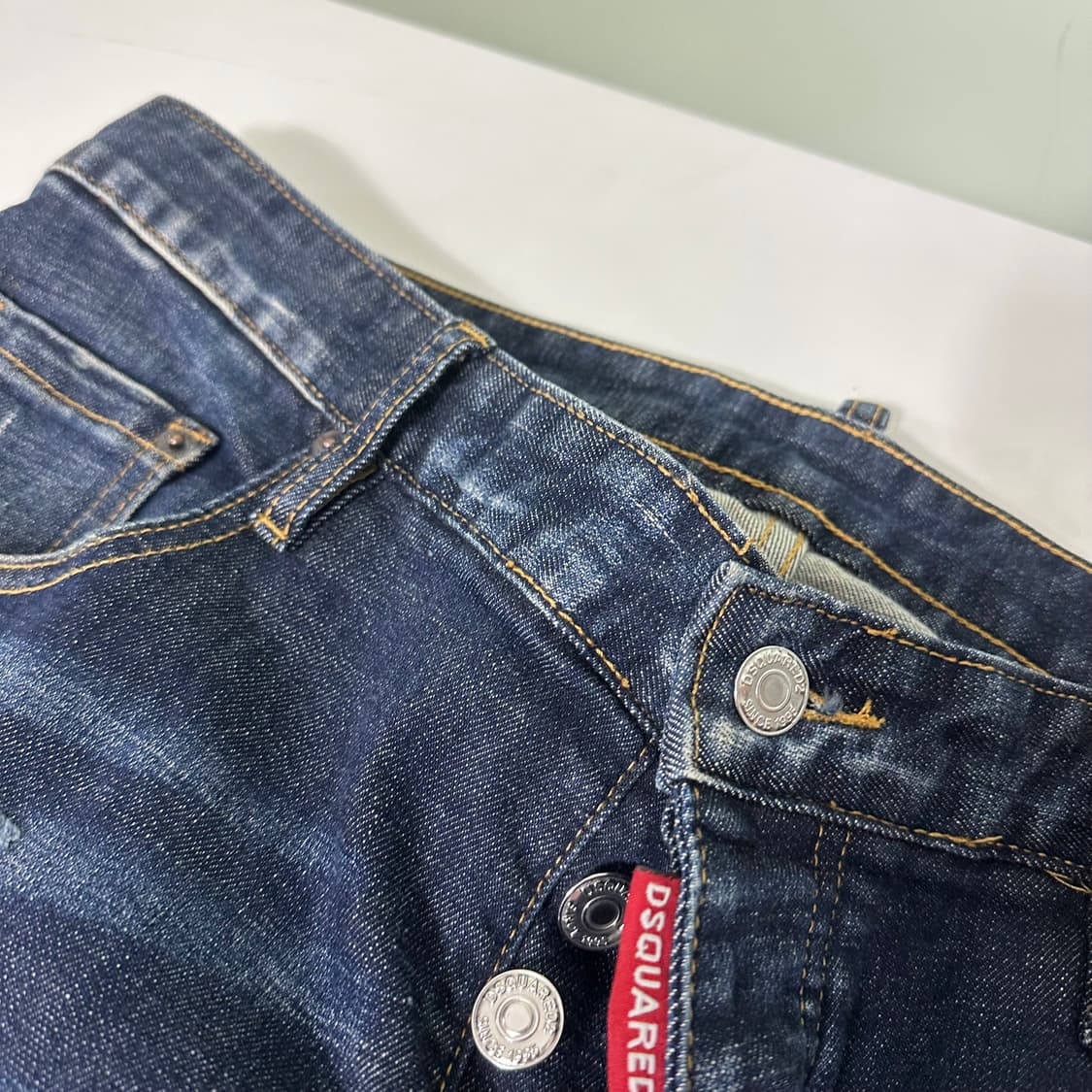 48 M 디스퀘어드2 페인팅 찢청 바이커진 상품이미지5