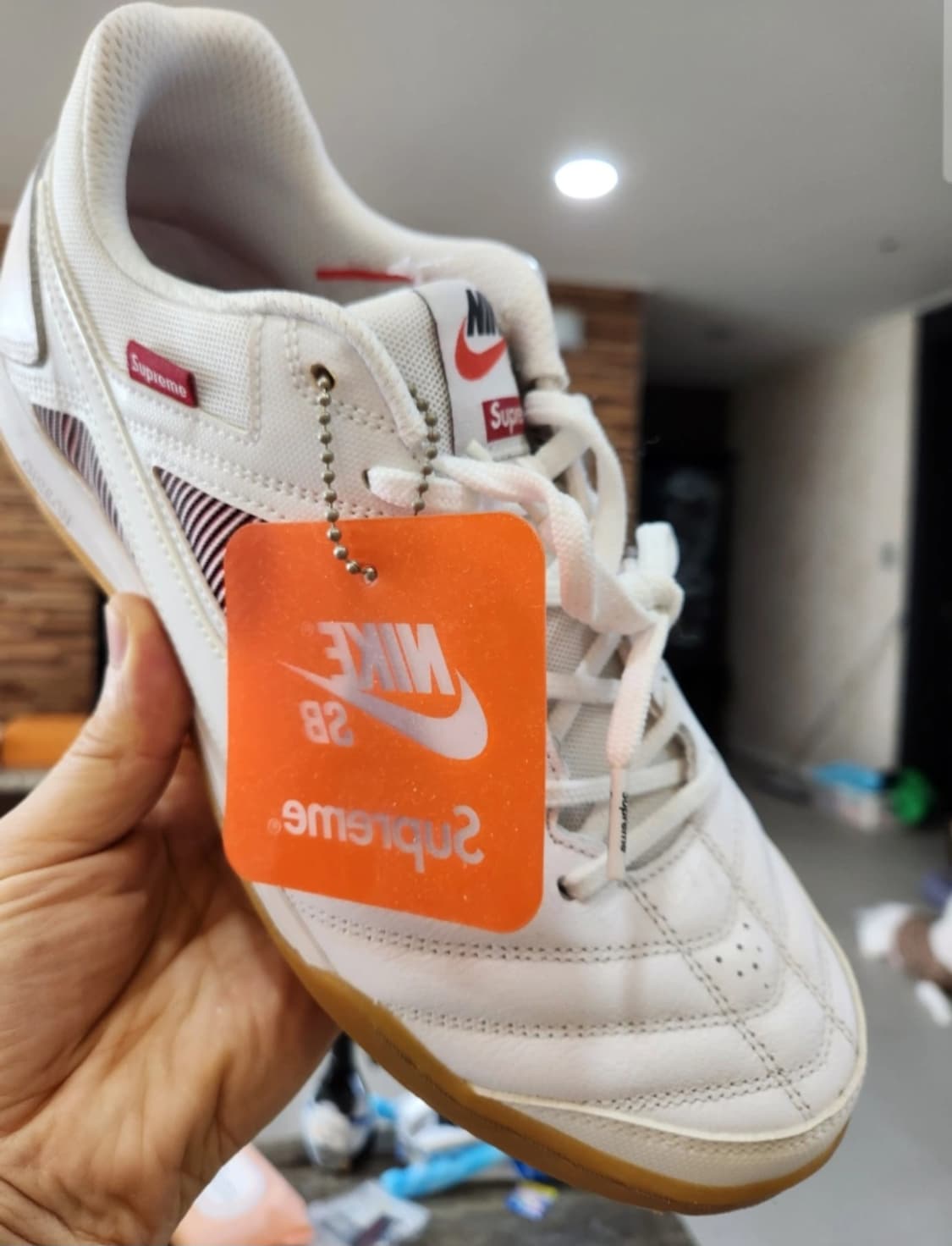 슈프림× 나이키 SB 가토 화이트(US10)280 상품이미지1