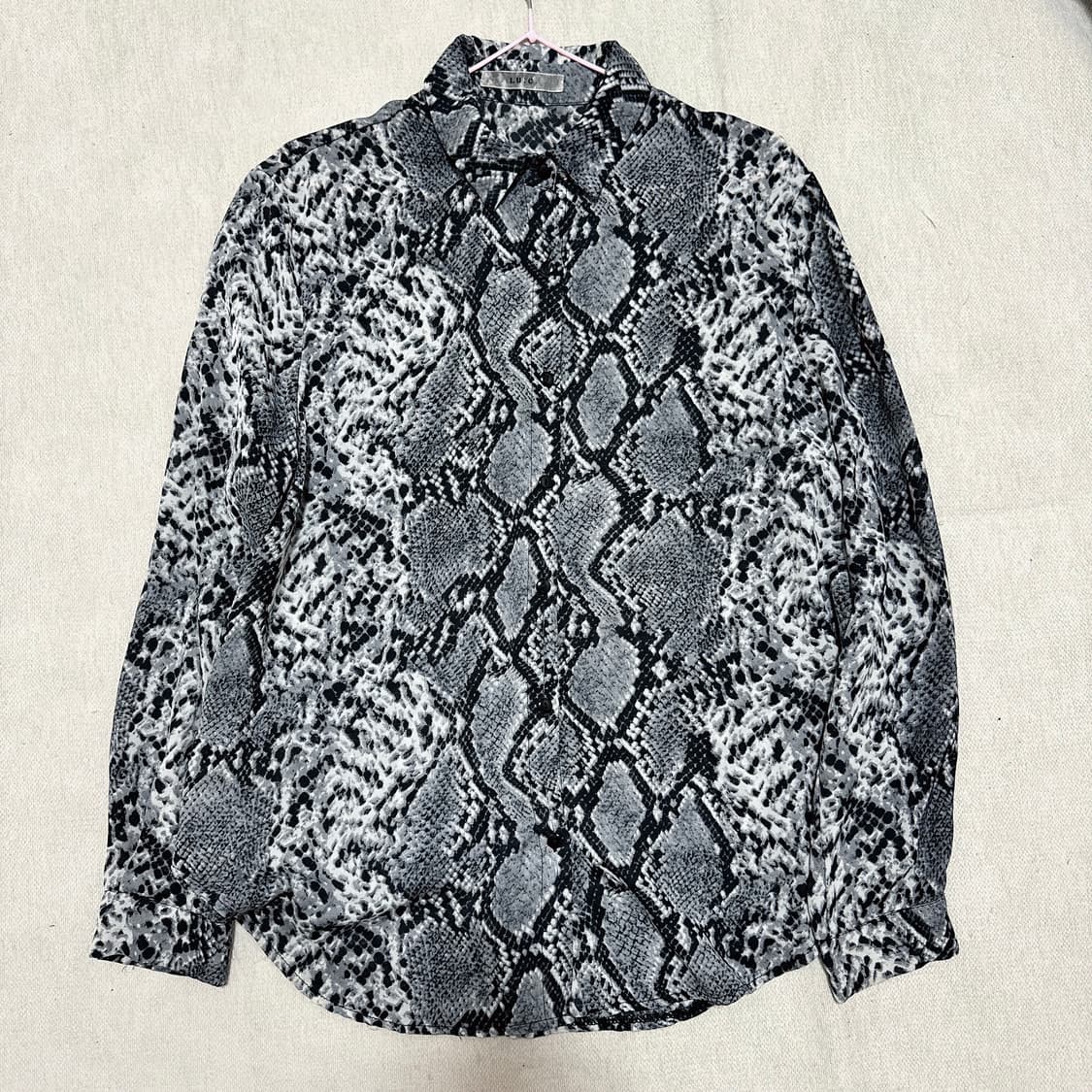 파이톤 뱀피 셔츠 XL 상품이미지1