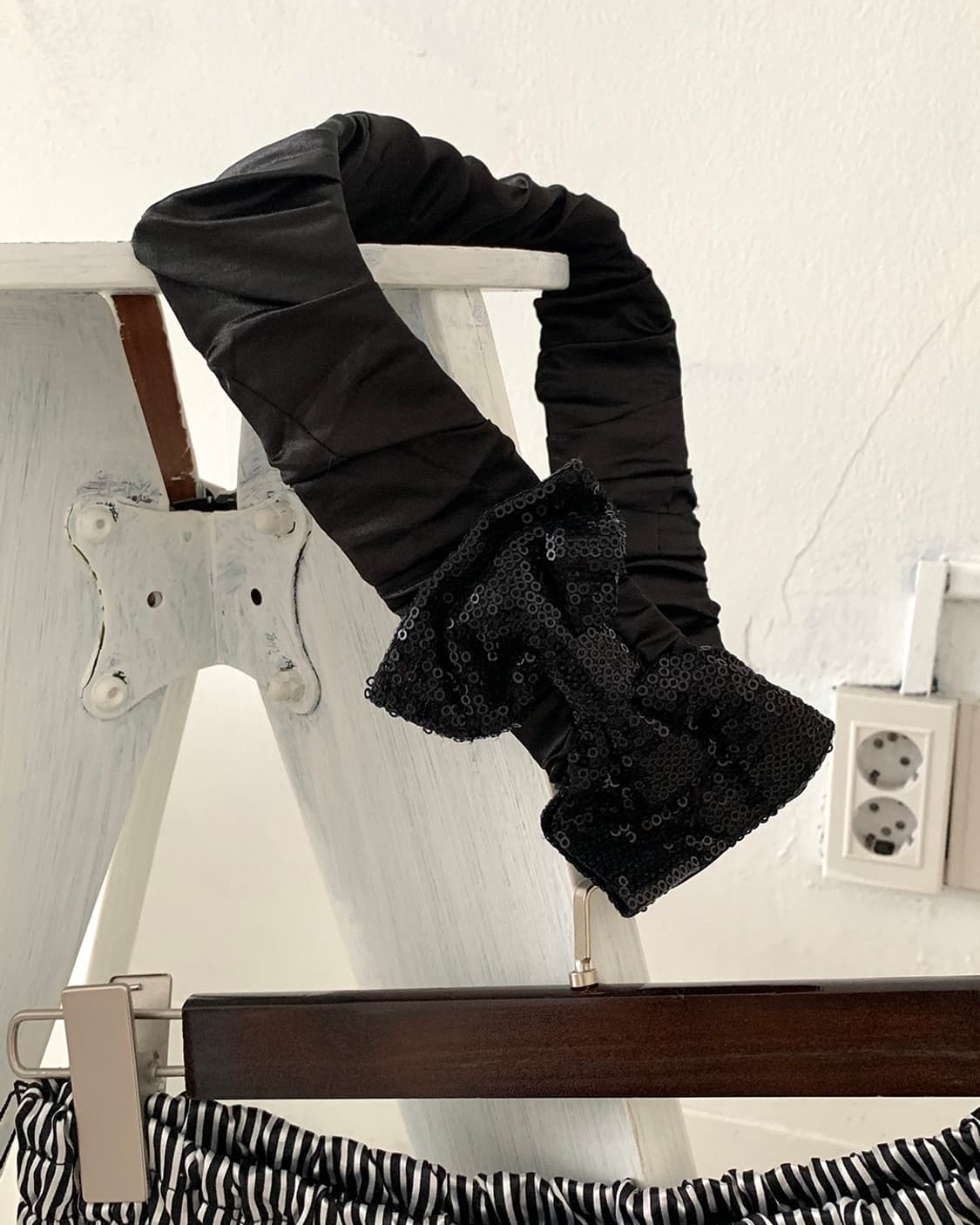 Striped satin tiered mini skirt + ribbon 상품이미지10