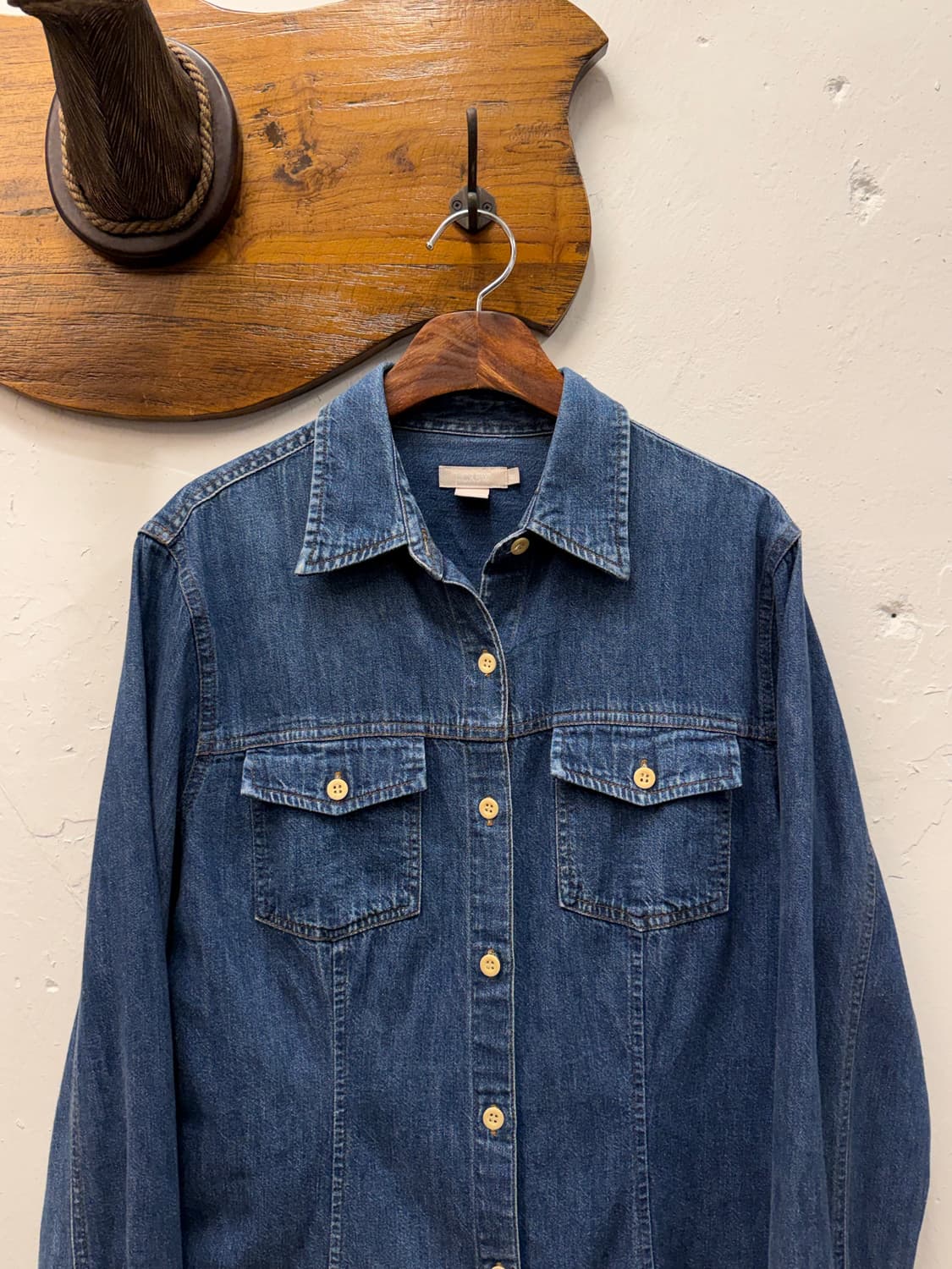 66) J.CREW Two-Pocket Denim Shirt 상품이미지1