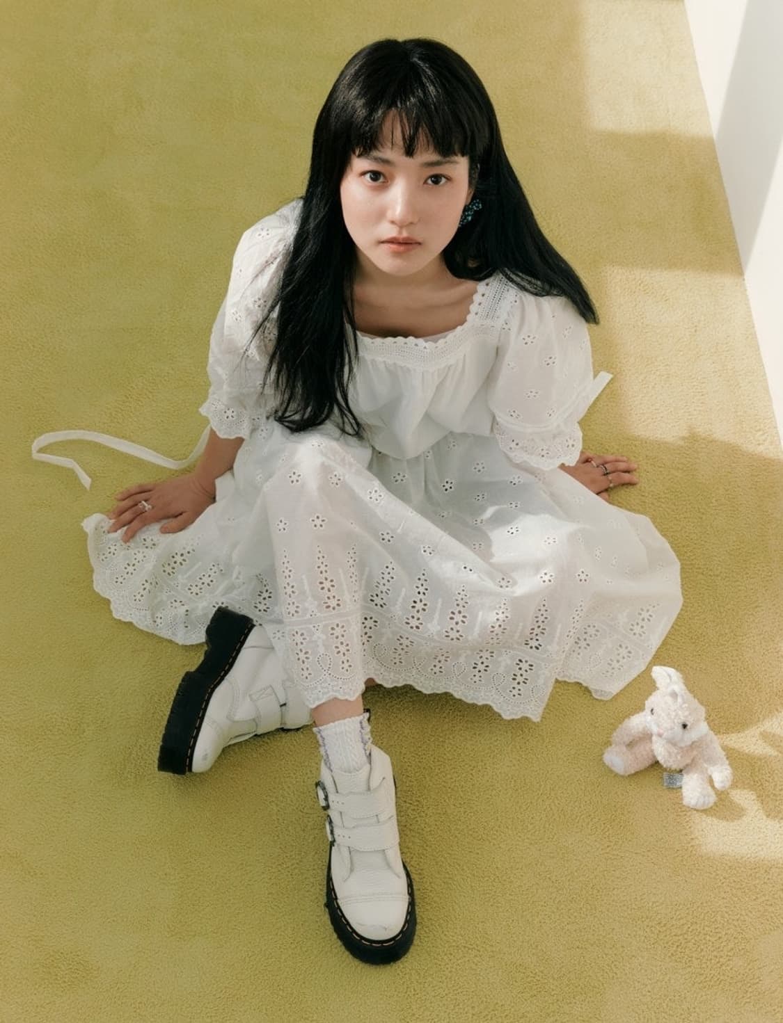 썰스데이아일랜드 화이트 펀칭 롱원피스 상품이미지3