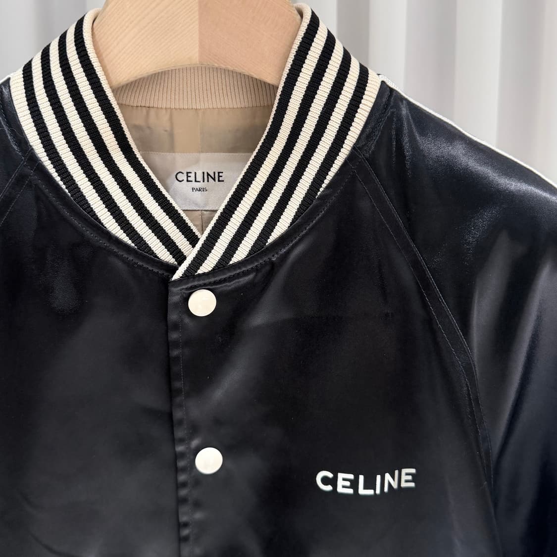 (A/52) / 셀린느 클래식테디 텍스 쳐드 울 블랙 바시티 자켓 상품이미지4