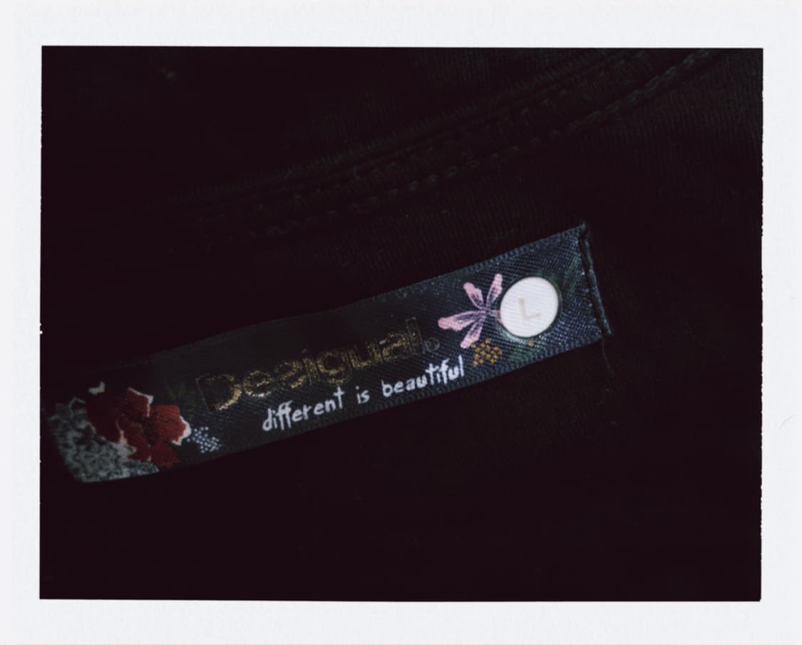 빈티지 데시구알 오리엔탈 블랙 슬리브리스 상품이미지9