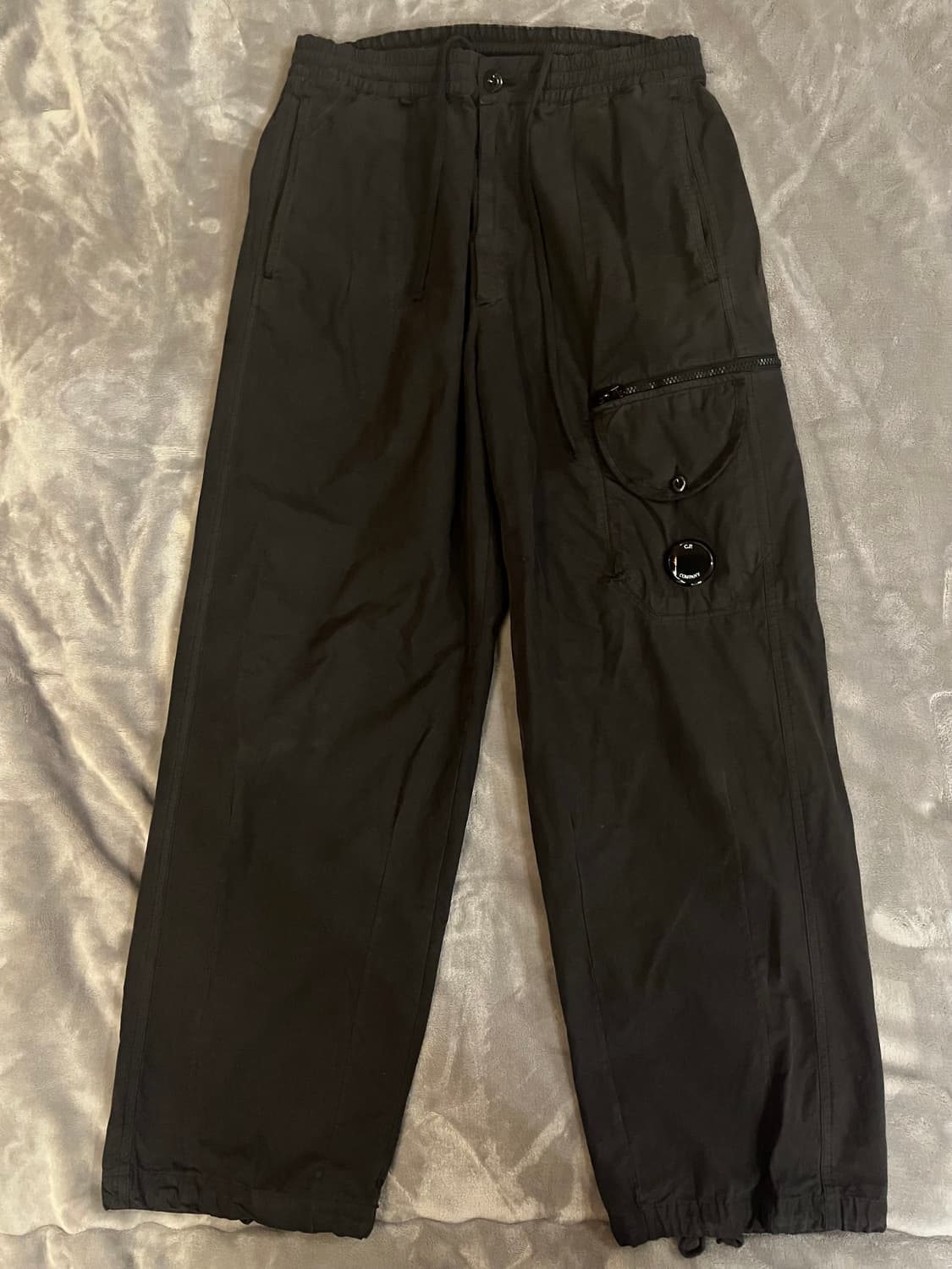 CP 컴퍼니 마이크로 랩스 박시 렌즈 팬츠 상품이미지1