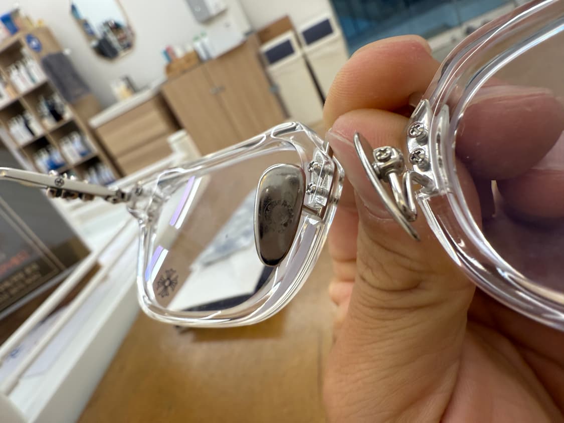 크롬하츠 신상 안경 snat 클리어 색상 팝니다. 보증서 영수증 풀포함 상품이미지7