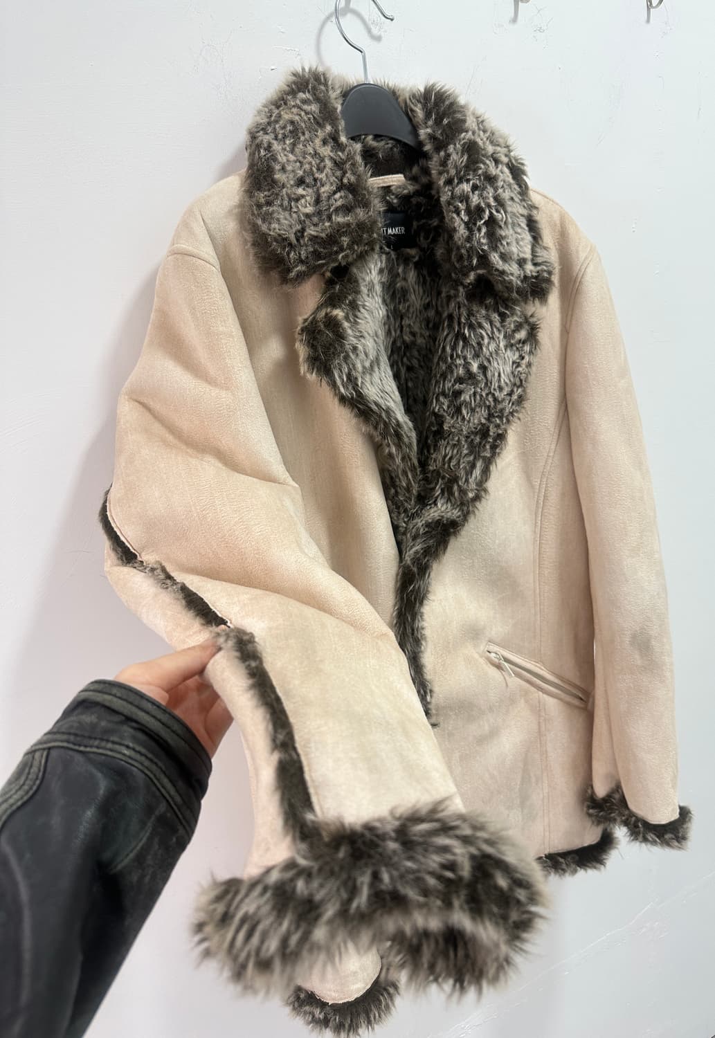 Grunge fur trimming suede jacket 상품이미지3