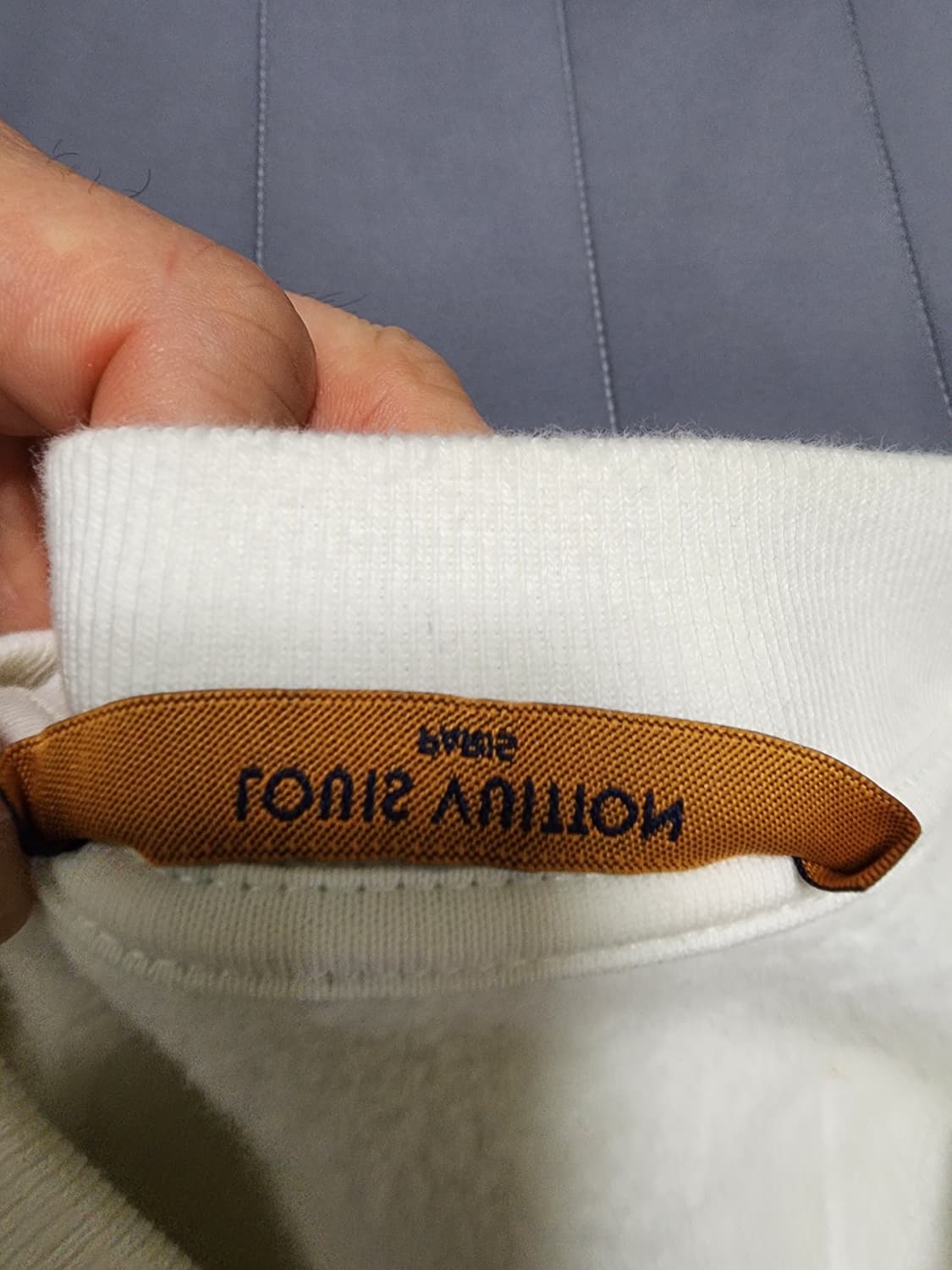 루이비통 다미에 체크 맨투맨 티셔츠 XXL 105-110사이즈 상품이미지4