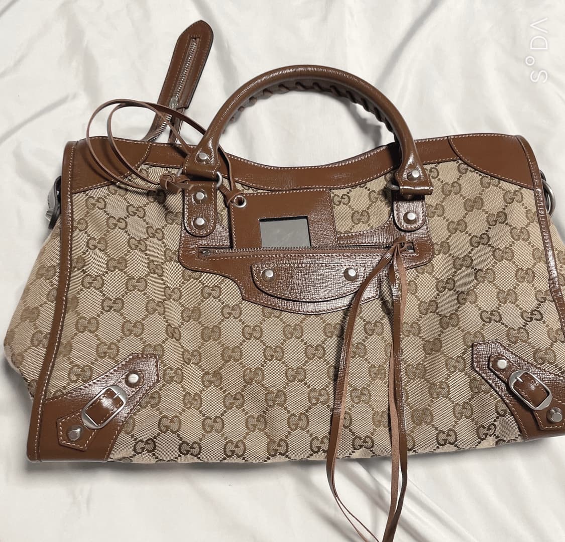 해커프로젝트 구찌x발렌시아가 모터백 상품이미지2