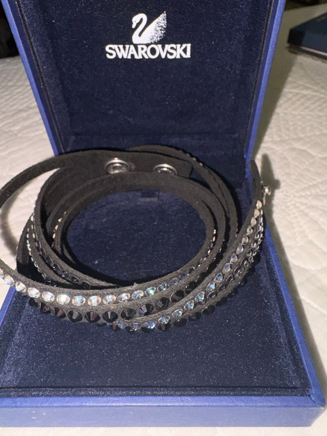 스와로브스키 스웨이드 팔찌 상품이미지1