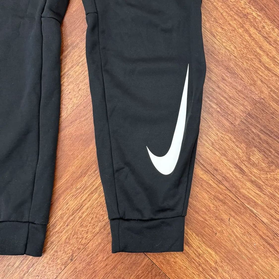 XL 나이키 빅로고 써마 블랙 트레이닝 조거 팬츠 상품이미지2