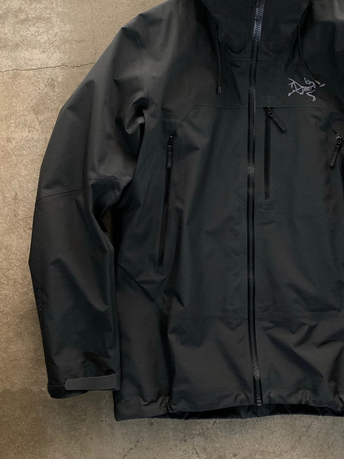 아크테릭스 러쉬 자켓 상품이미지3