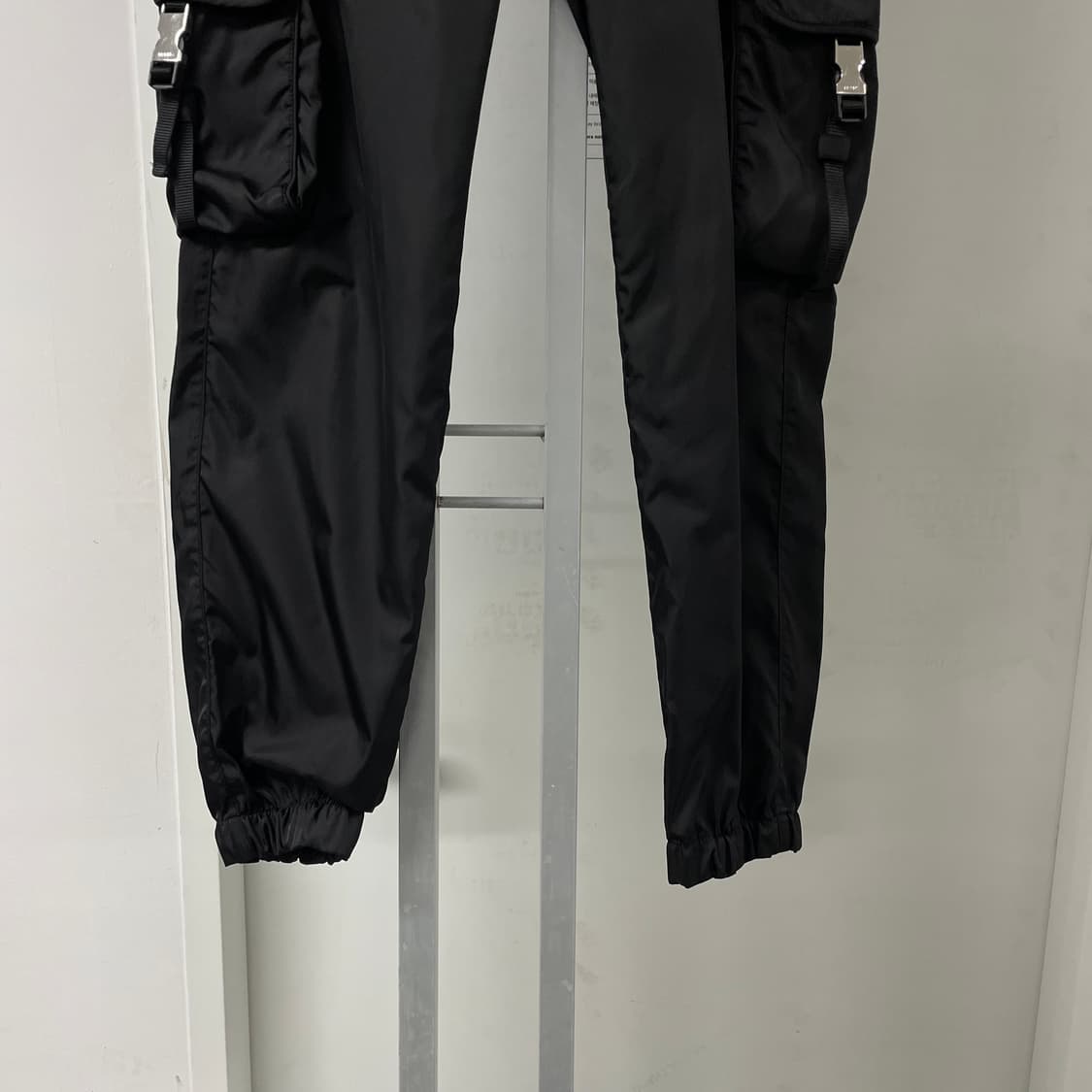 프라다 리나일론 카고 팬츠 46 상품이미지3