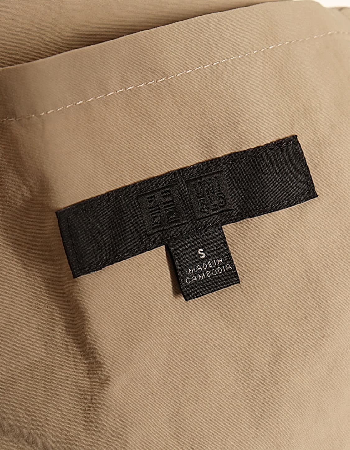 UNIQLO Pocketable Nylon Coat 상품이미지8