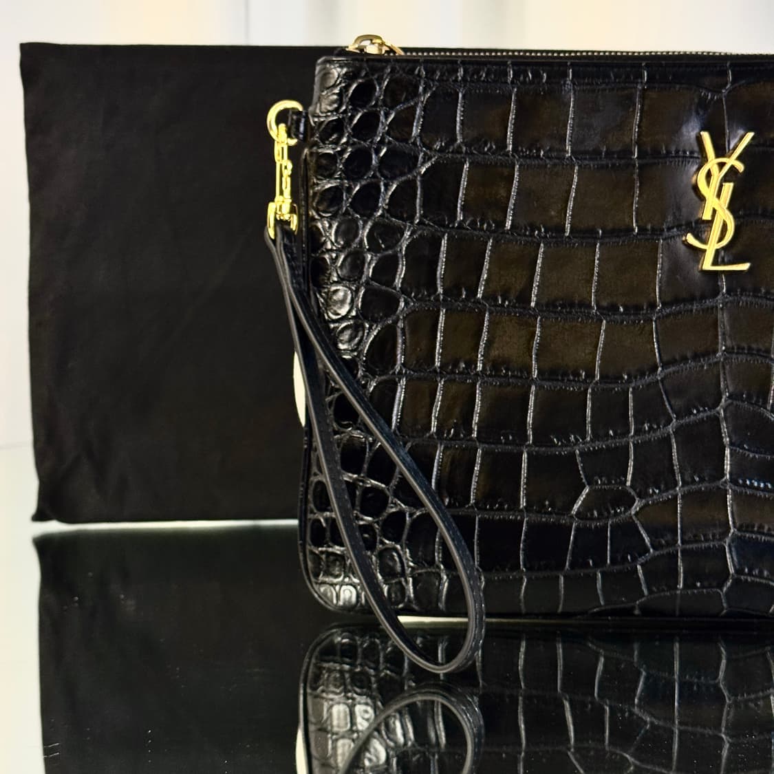 입생로랑 크로커다일 블랙 골드 클러치백  상품이미지3
