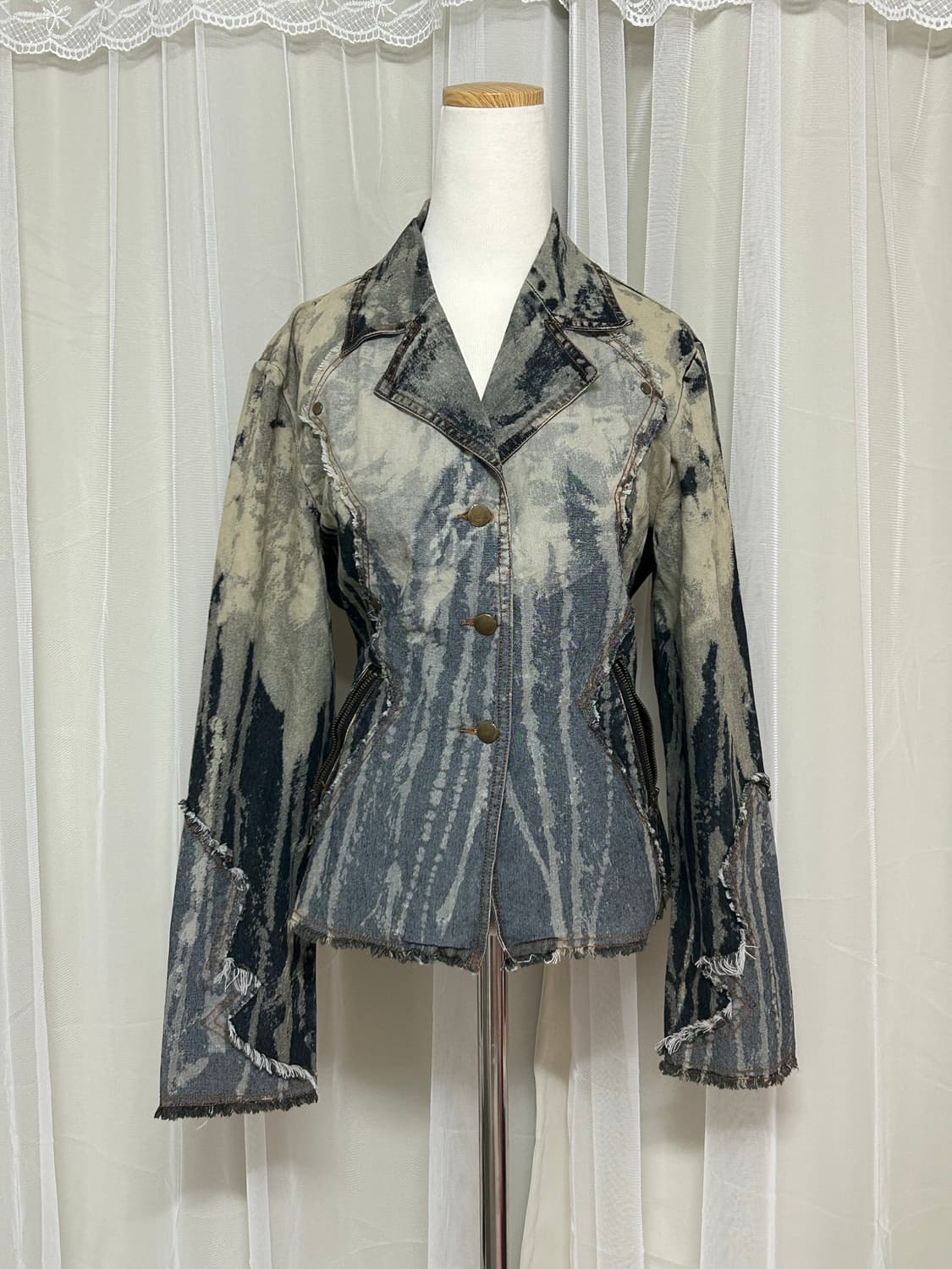 그런지 데미지 워시드 데님자켓 Y2K 상품이미지1