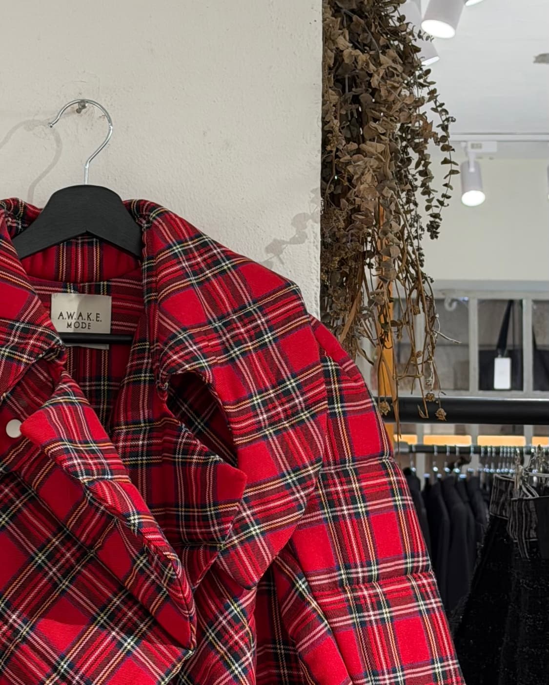 어웨이크 모드 레드 타탄 체크 패디드 퀄팅 롱코트 상품이미지3
